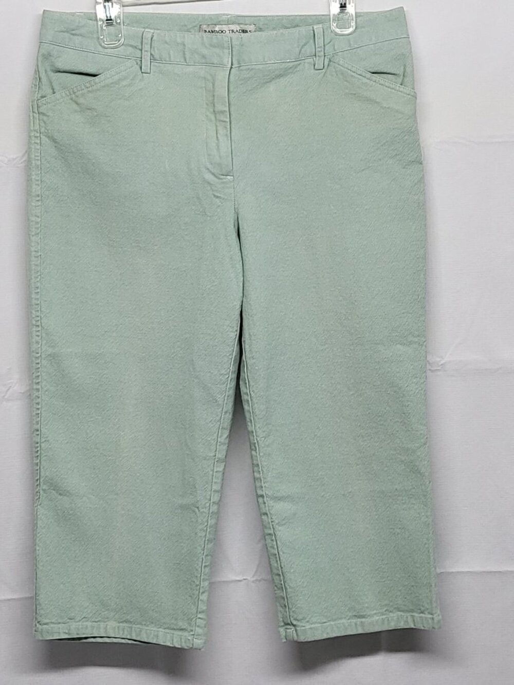 Bamboo Traders Womens Capri Pants Size 8 Stretch Textured Stretch Pockets Green